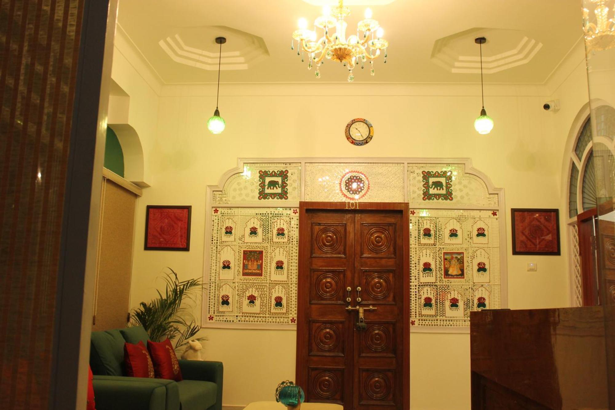The Nandi International Boutique *