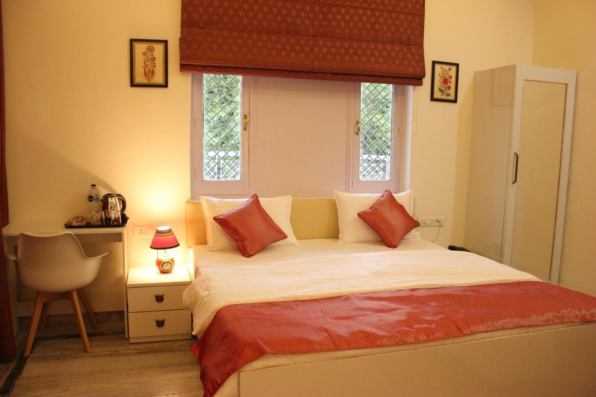The Nandi International Boutique * Varanasi