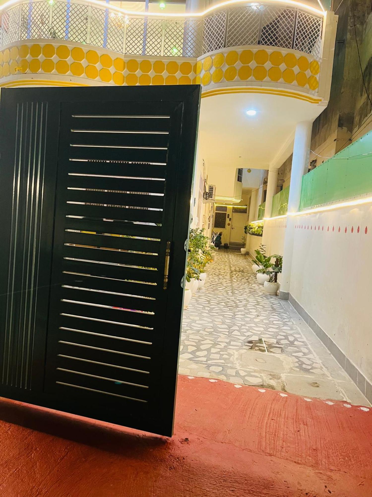 Homestay The Nandi International Boutique