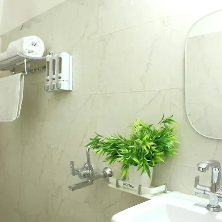 The Nandi International Boutique Homestay Varanasi Exterior photo
