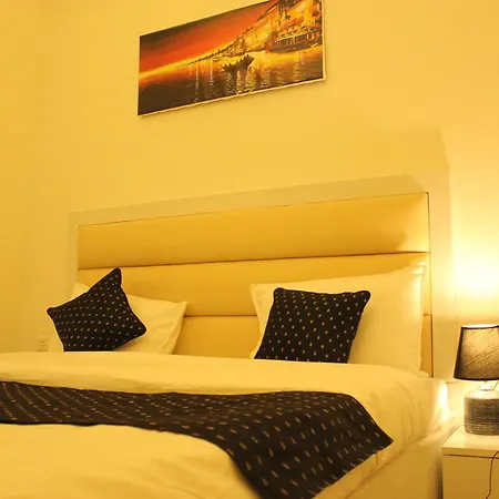 The Nandi International Boutique Homestay Varanasi Exterior photo