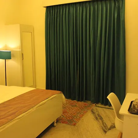 The Nandi International Boutique Homestay Varanasi Exterior photo