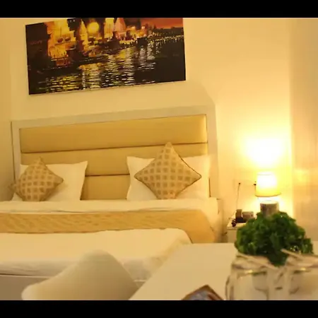 The Nandi International Boutique Homestay Varanasi Exterior photo